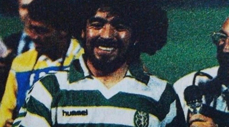 Maradona con la del Sporting de Lisboa