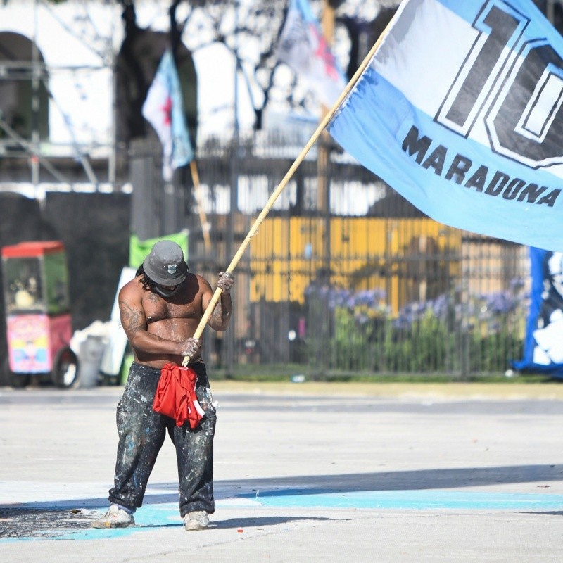 Video: la bandera del Diego flameó sobre el Diego