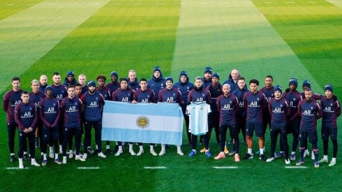 El emotivo homenaje del PSG para despedir a Maradona: "Hasta siempre, Diego"