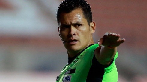 Jorge Antonio Pérez Durán será el árbitro del Clásico Nacional definitorio.