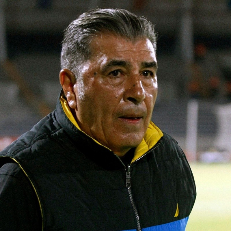 Carlos Reinoso puso a Víctor Vucetich por encima de Miguel Herrera