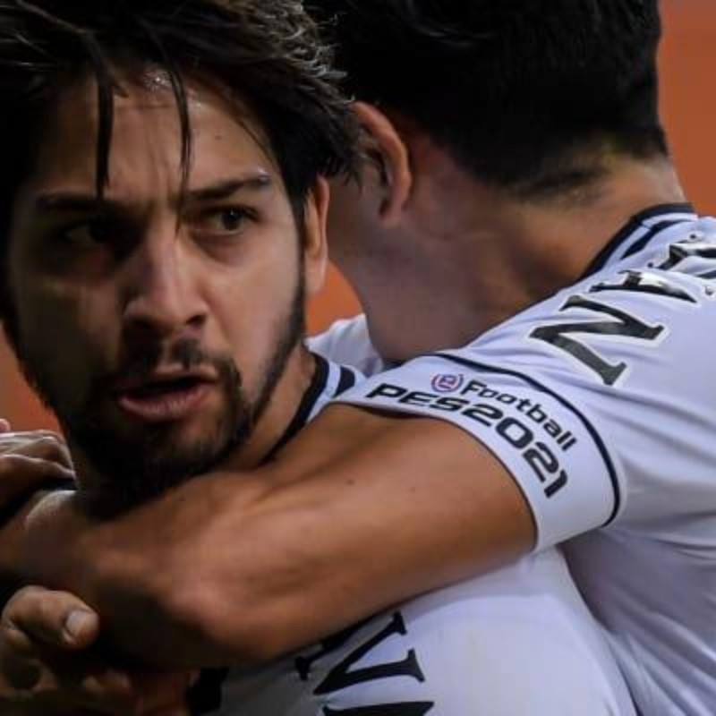 Benítez deve ser titular do Vasco contra o Ceará