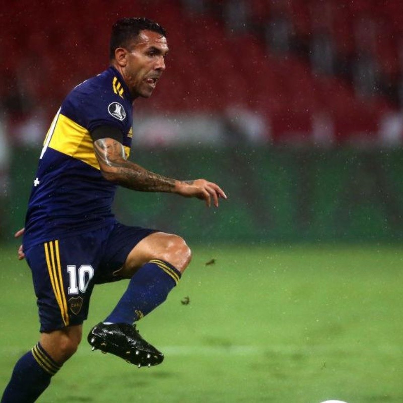 Boca la peleó, Tevez engañó al arquero y marcó el 1-0 ante Inter