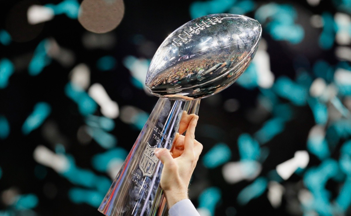 What is the highest scoring Super Bowl in NFL history?