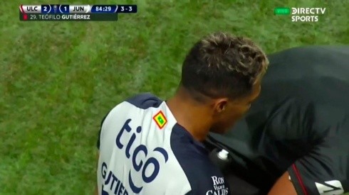 Al minuto 85, vio la roja directa por agredir a un jugador de Unión La Calera.