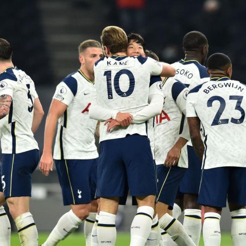 Tottenham le ganó al Arsenal y sigue puntero de la Premier League