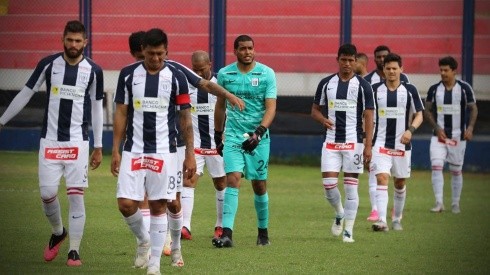 Alianza Lima descendió por segunda vez en su historia.