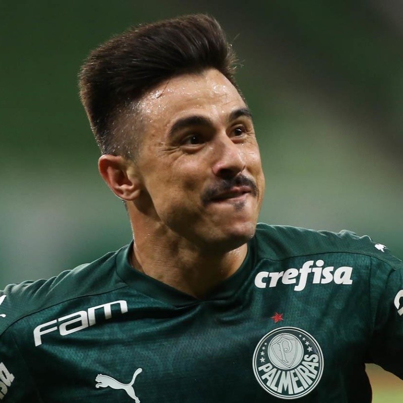 Palmeiras surpreende e indica alterar contrato de Willian