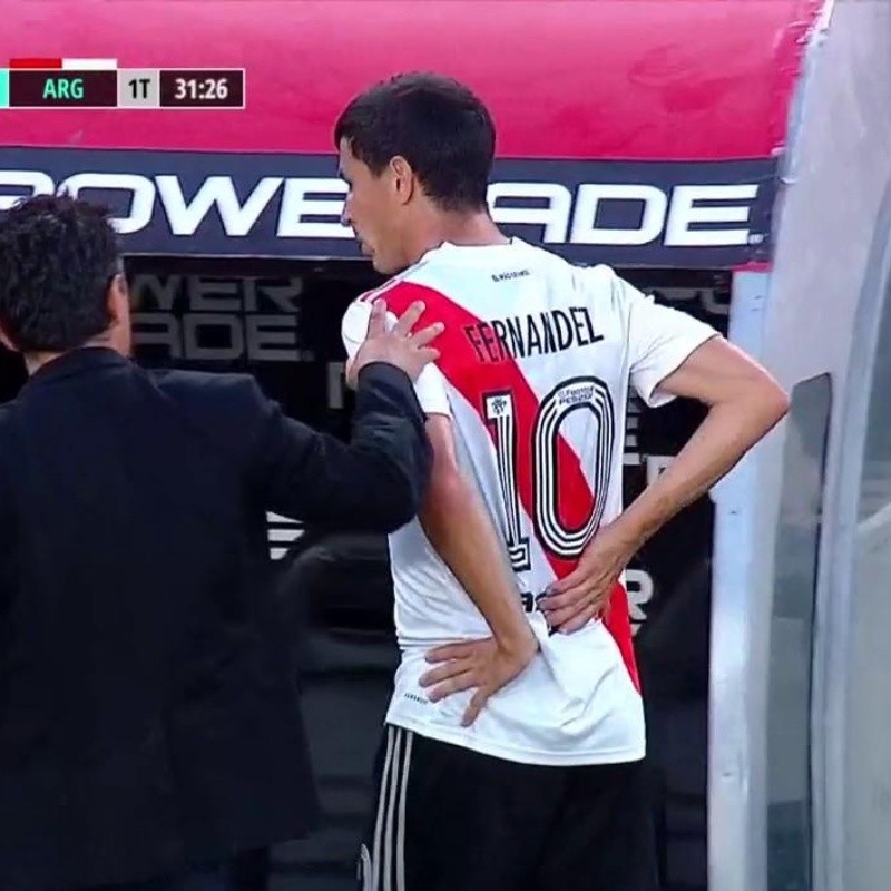 Alerta, River: Nacho Fernández se golpeó y salió lesionado en el primer tiempo