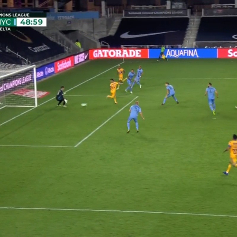 Golazo de Leo Fernández para que Tigres liquide la serie