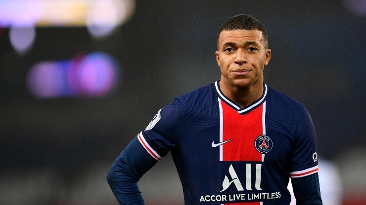 AS: si PSG no le gana al Barcelona, Mbappé buscará nuevo club