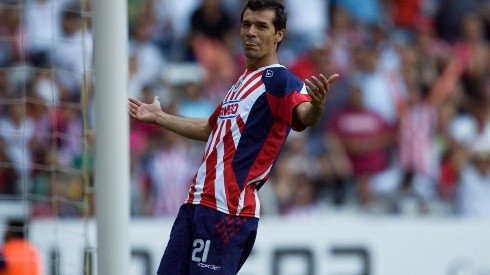 Borgetti jugó seis partidos de la Copa Libertadores de 2009 y tampoco pudo anotar un gol