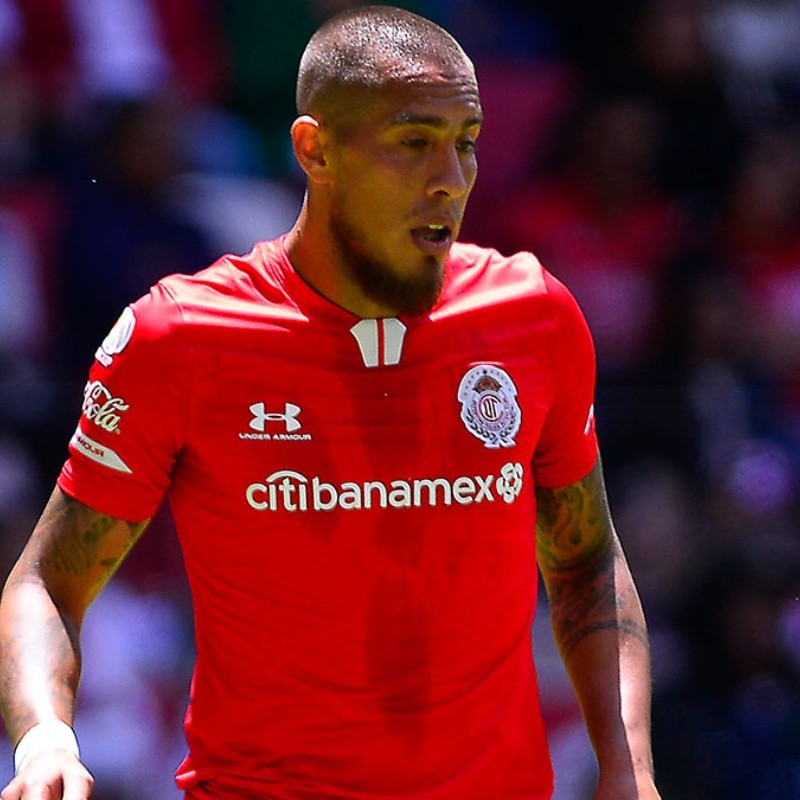 Afición de Toluca estalla contra Jonathan Maidana tras confirmarse su salida