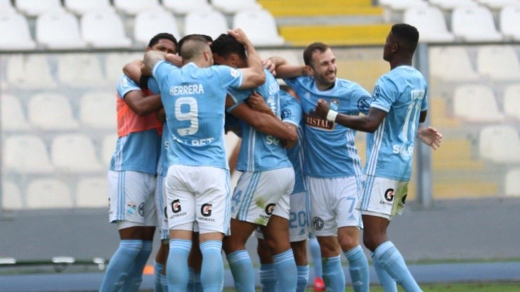 Sporting Cristal ganó 3-2 en el global de la serie.