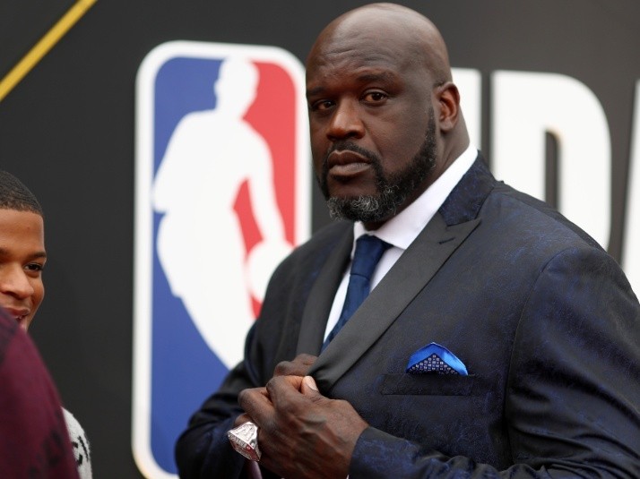 Shaquille O Neal How Tall Is Shaq How Much Does He Weigh And What Is His Shoe Size Nba Player Profile