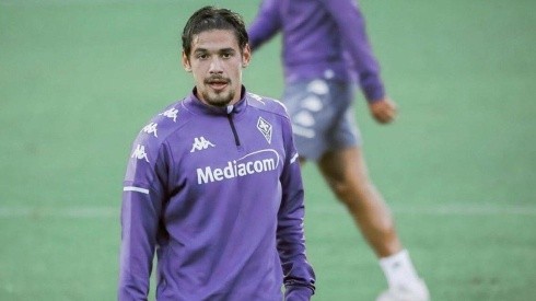 Lucas Martínez Quarta con los colores de Fiorentina.
