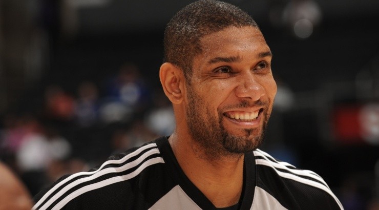 Tim Duncan of the San Antonio Spurs smiles against the Los Angeles Clippers. (Getty)