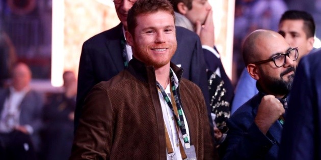 Canelo Álvarez turned on the networks with a photo, and his wife left him a suggestive message  Box