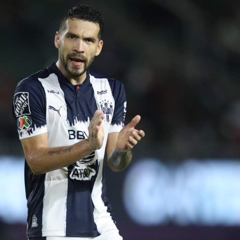 Celso Ortíz presionó por la renovación con Monterrey