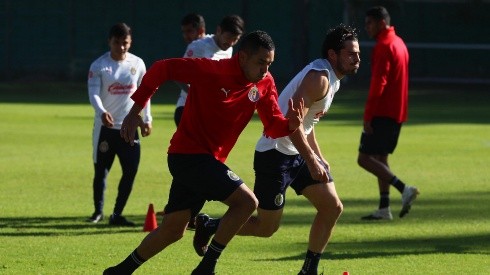Chivas continúa su preparación de cara al debut