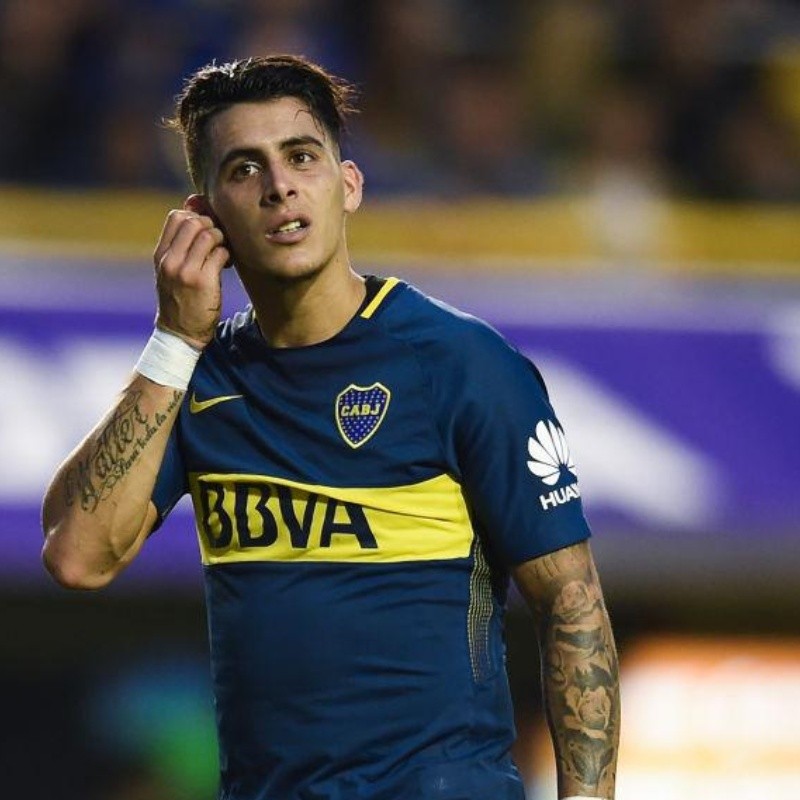 Pavón se presentará a entrenar en Boca, pero el aval de Russo está en duda