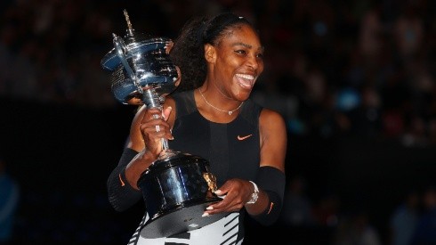Serena Williams poses with the Daphne Akhurst Trophy after winning the Women's Singles Final 2017 against Venus Williams of the United States. (Getty)