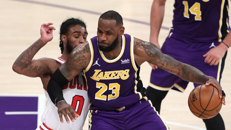 LeBron James contra los Chicago Bulls