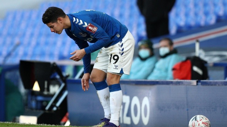 James y Yerry Mina terminaron con la cara rota tras el partido con Everton