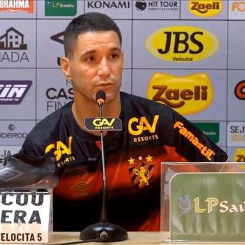 "Seguimos sendo roubados": Thiago Neves fica indignado com anulação de pênalti a favor do Sport