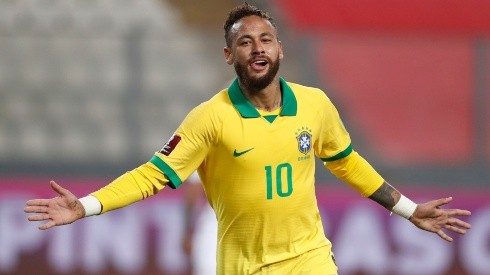Neymar comemorou a classificação do Santos à final da Libertadores