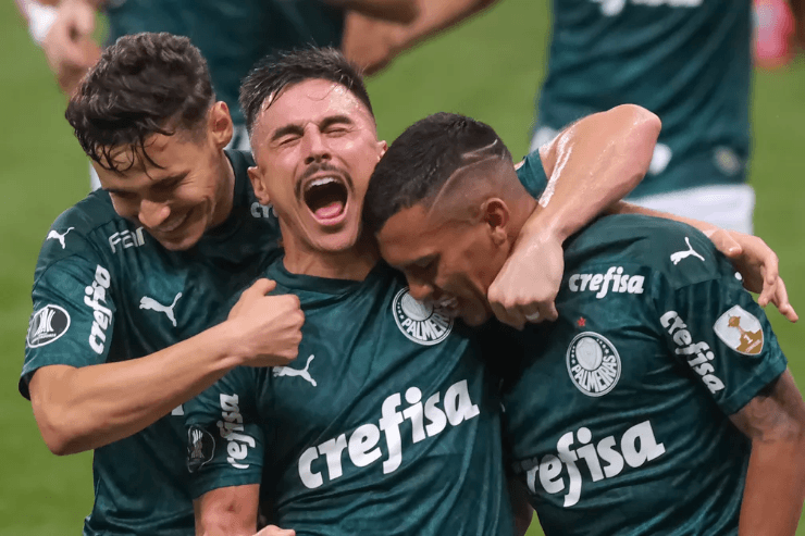 Palmeiras recebe o Corinthians e é o favorito. (Foto: Getty Images)