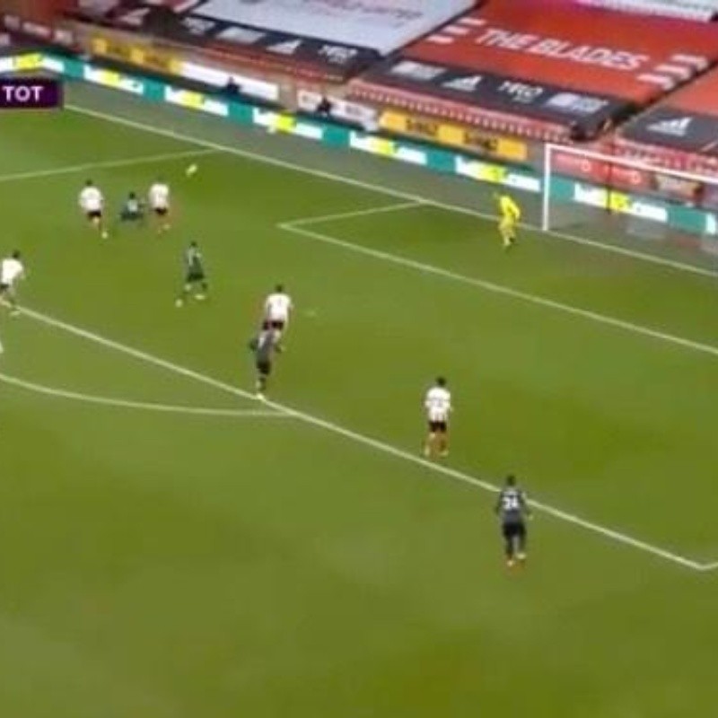 Video: Ndombélé metió para el Tottenham el mejor gol del 2021