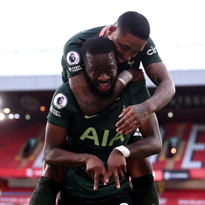 Tottenham le ganó al Sheffield y se acerca a lo más alto de la Premier League