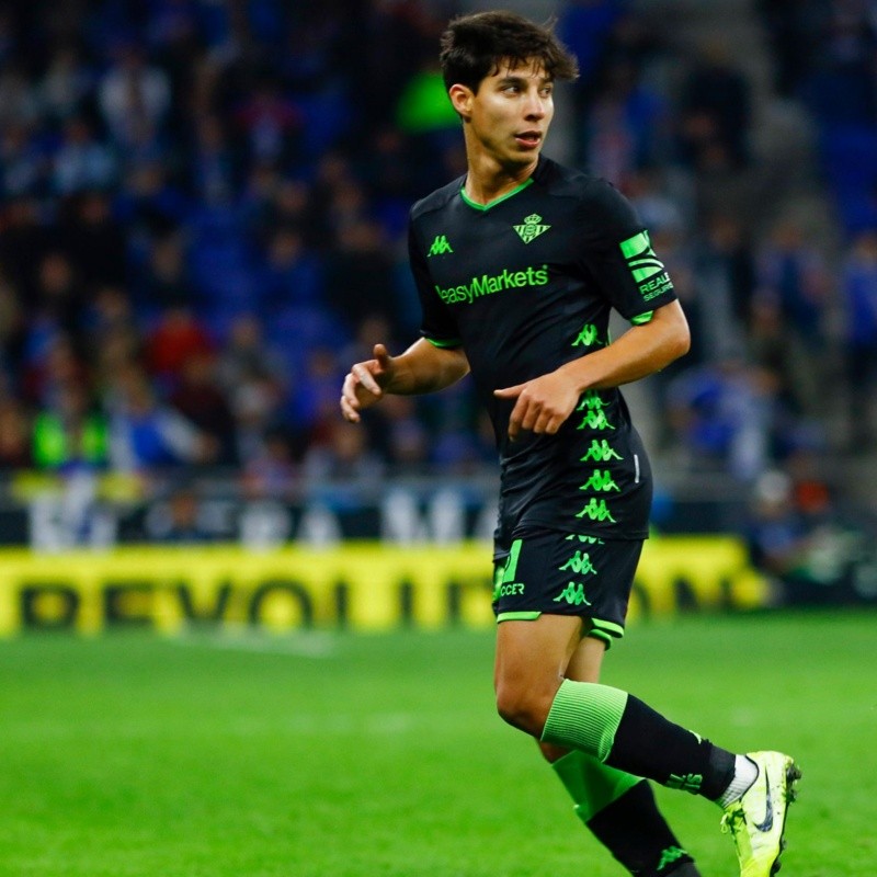 Real Betis destacó el partido de Diego Lainez en la victoria ante Sporting Gijón