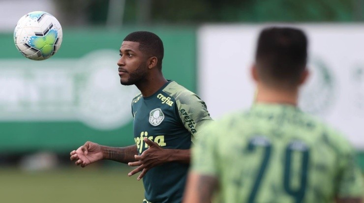Emerson Santos: ficou perto de voltar ao Inter (Foto: Cesar Greco/Palmeiras/Divulgação)