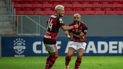 Gabigol e Arrasca — Foto: Alexandre Vidal / Flamengo