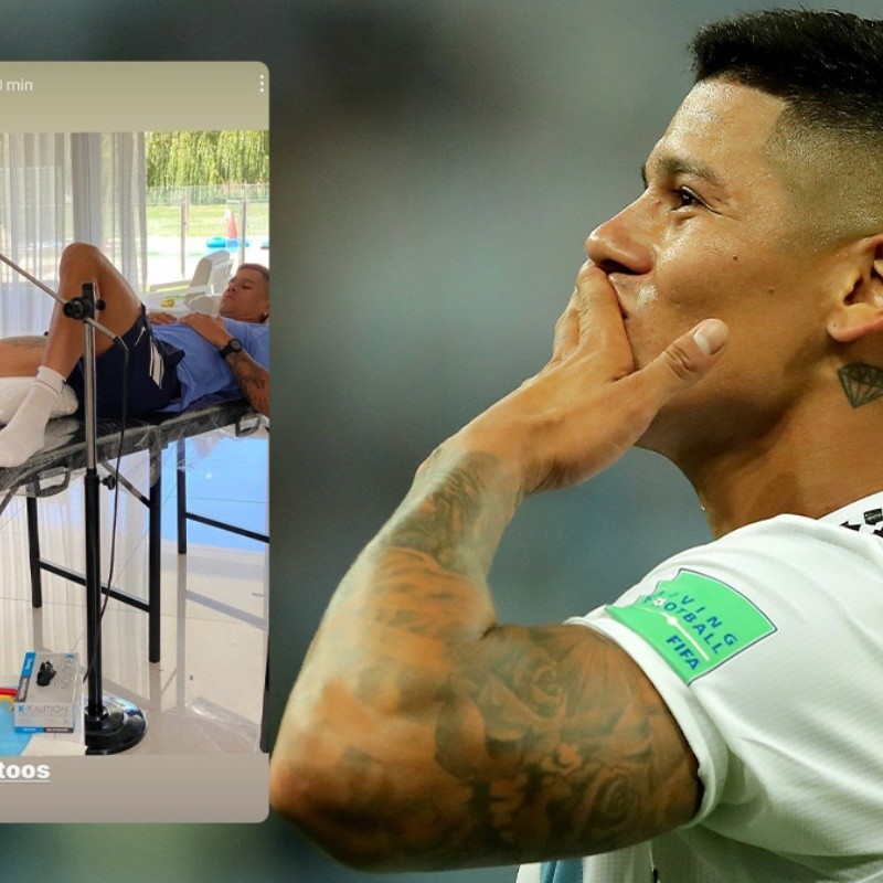 Marcos Rojo se está tatuando al Diego ¿con la de Boca?