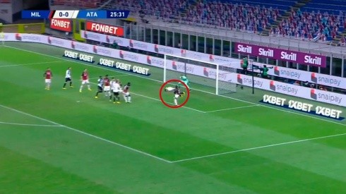 Video: con un gran cabezazo, el argentino Cuti Romero puso el 1 a 0 contra el Milan