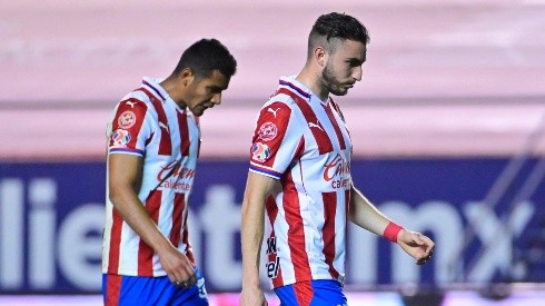 Chivas sufrió en San Luis su peor derrota en la gestión de Víctor Manuel Vucetich