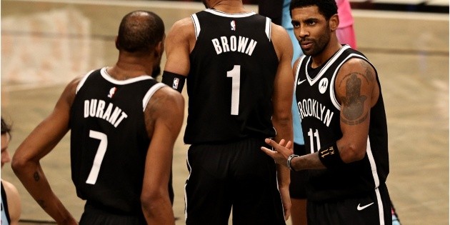 NBA |  WATCH VIDEO Brooklyn Nets vs. Miami Heat: First Victory for James Harden, Kyrie Irving and Kevin Durant