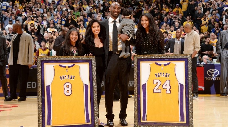 Kobe and his family in 2017. (Getty)
