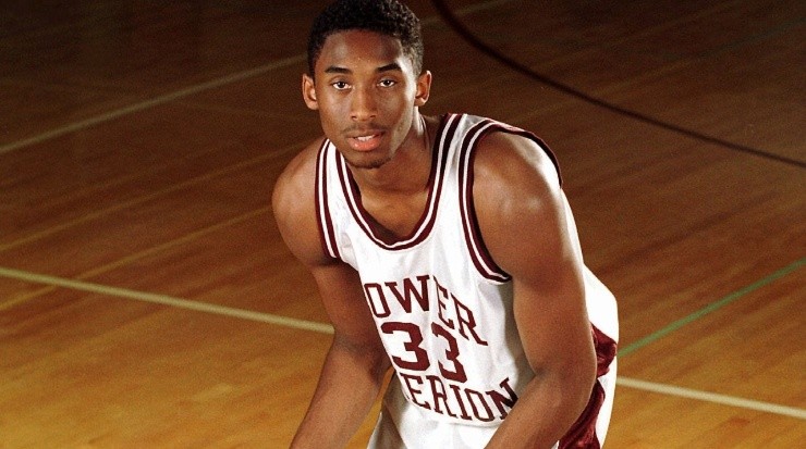 Kobe while he still was in high school. (Getty)