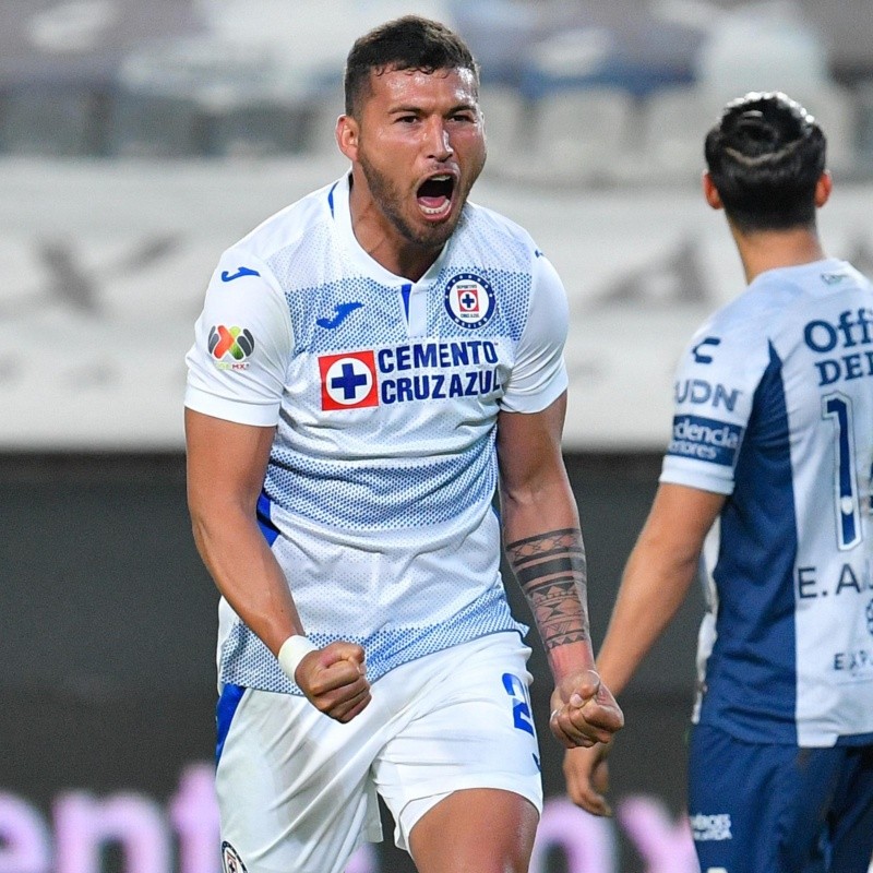 Y un día ganó Cruz Azul: venció a Pachuca en un partido polémico