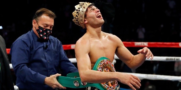 Ryan García doesn’t care about Teófimo López’s belts, because he looks better