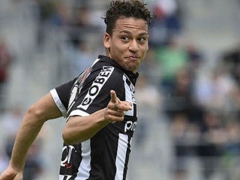 Llegó para jugar: Cristian Benavente fue titular con el Sporting Charleroi