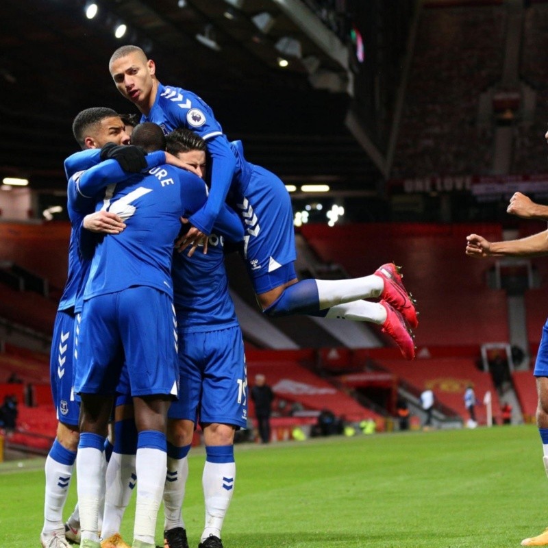 ¡Everton se lo empató 3-3 al Manchester United en la última jugada del partido!