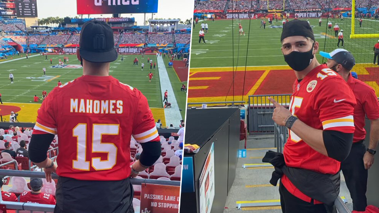 Alan Pulido apoyó a Kansas City Chiefs en el Super Bowl LV