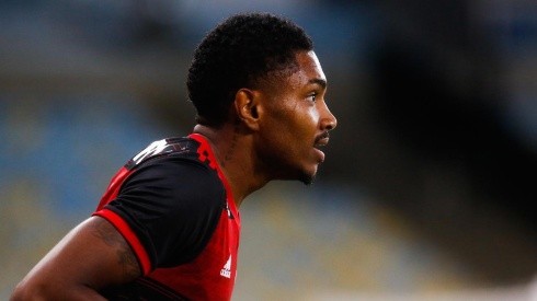 Vitinho perde prestígio no Flamengo — Foto: Getty Images