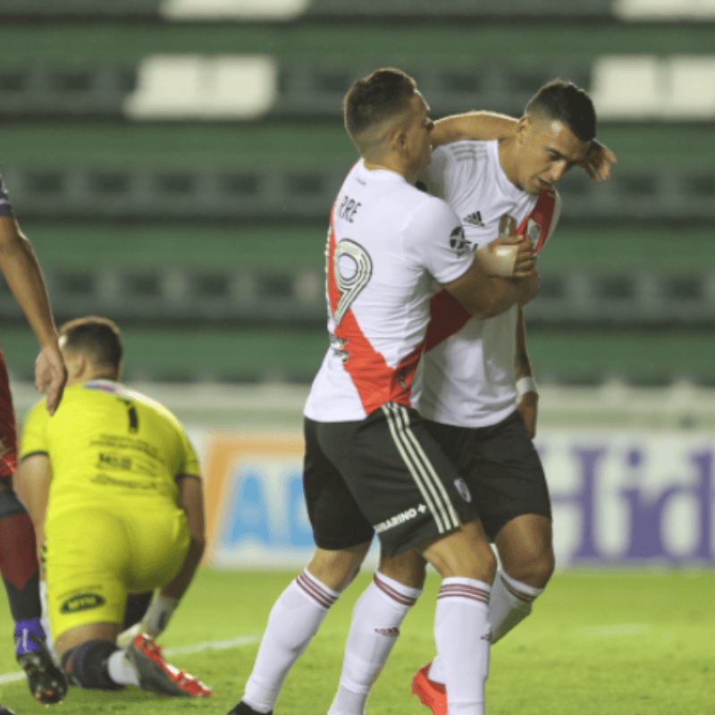 River goleó a DePro en un partido que podría haber sido mejor de no ser por Delfino