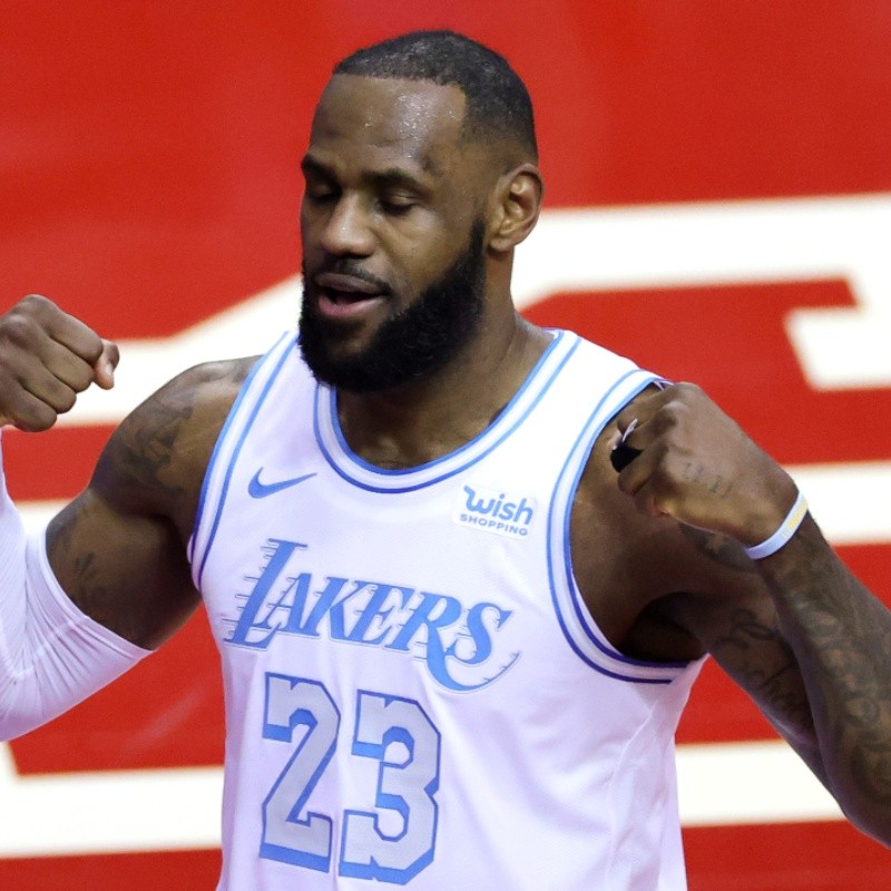 La predicción de LeBron sobre sus ganancias que está a punto de cumplirse